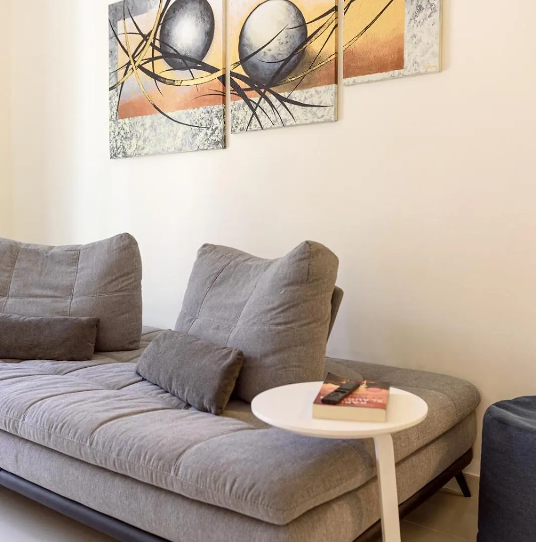 Centralflats 195 Private Apartments Bari Italien